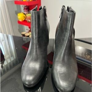 Sam Edelman Black booties